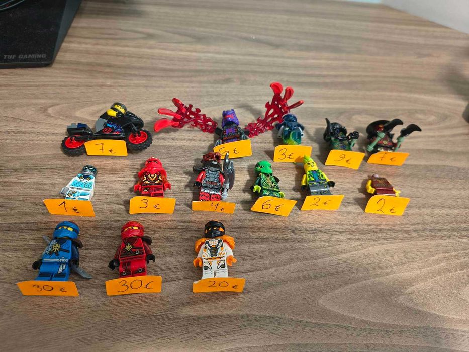 Lego Ninjago минифигурки! Почти като нови!