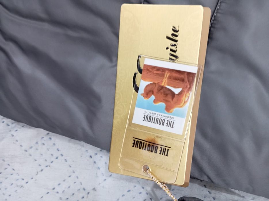 Продам женскую  куртку