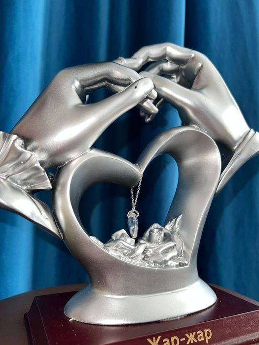 Продам статуэтку ЖАР-ЖАР