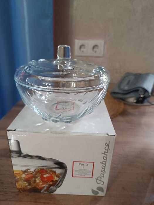 Продам вазочки, салатницы