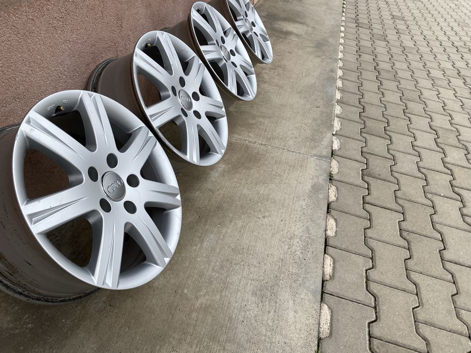 4бр лети джанти 18цола/ 5х130/ет53/ц.отв71.5/7.5J/audi Q7/ауди ку7