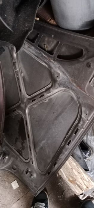 Машина 2000г выпуска