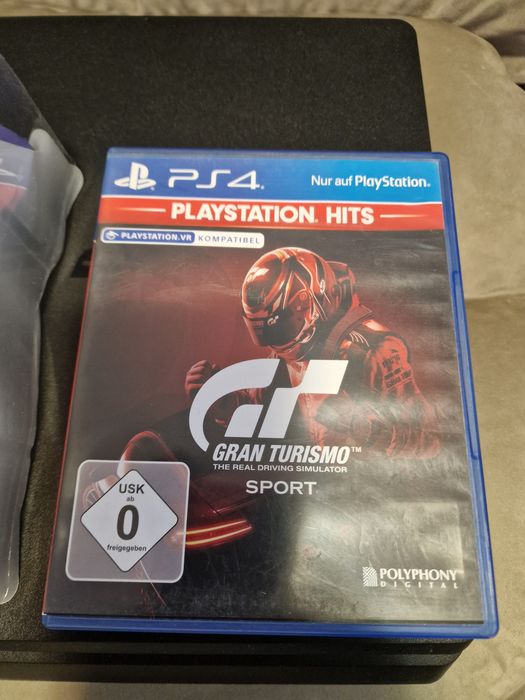 PlayStation 4 slim