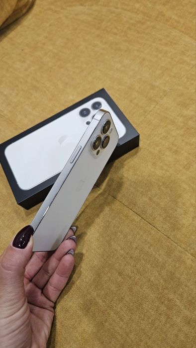 IPHONE  13  PRO -  В отлично състояние!