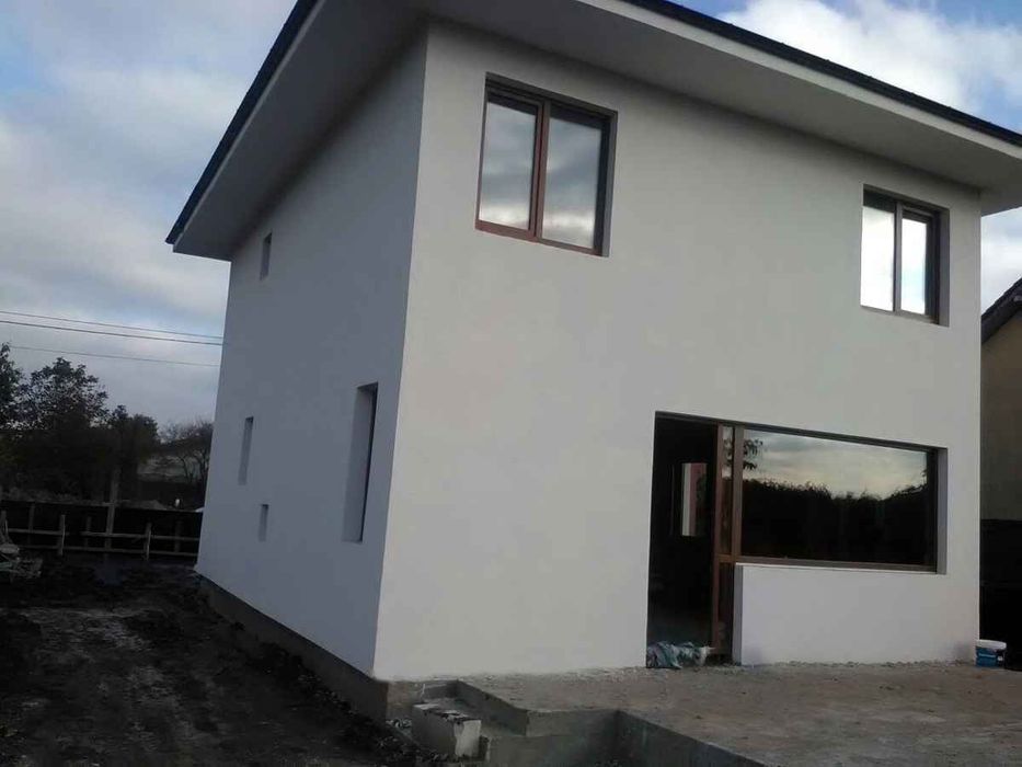 Meseriași/constructori