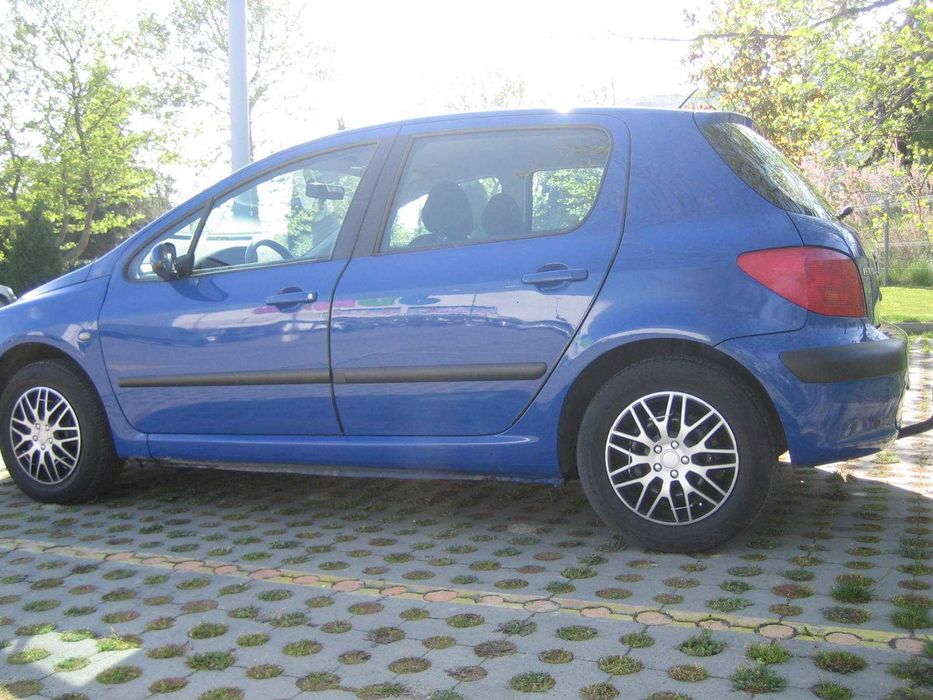 Rent a car / рент а кар  - Peugeot 307 - от 10 euro / ден