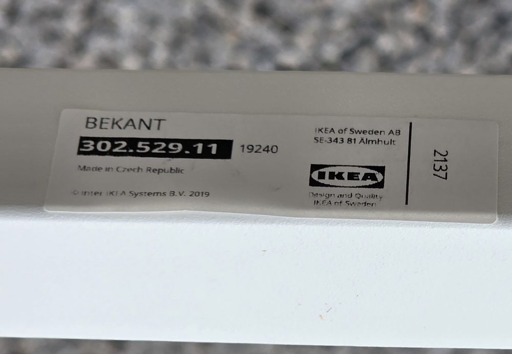 Крака /основа/ за бюро Bekant IKEA за плот120/60