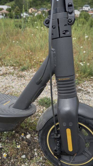 Ninebot Max G2 – Stare impecabilă, foarte puțin folosită