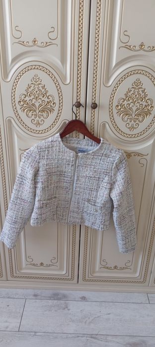 Продаю педжак со штанами