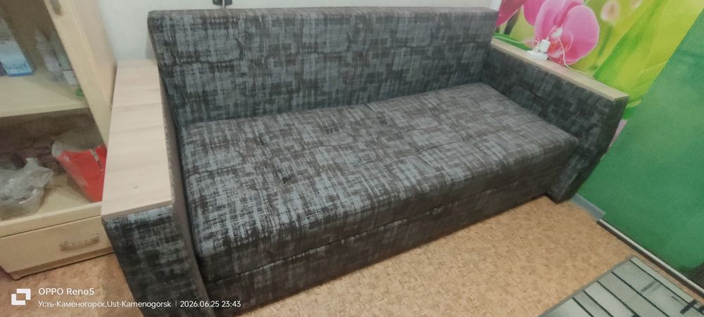 Продам диван б/у