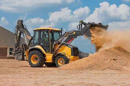 Экскаватор-погрузчик VOLVO BL71 в аренду