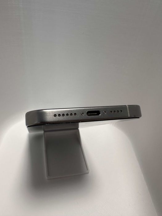 iPhone 15 Pro Max 256GB - 100% батерия