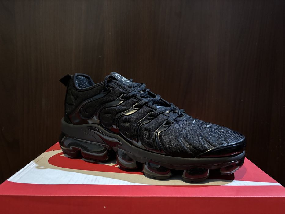 Nike Vapormax Plus 41