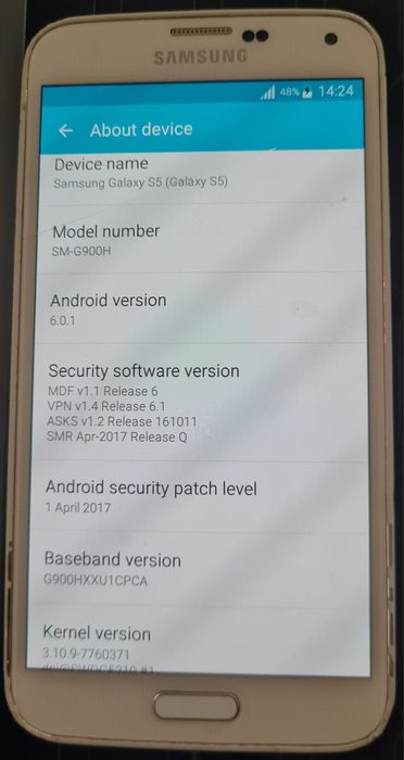 Telefoane vechi funcționale și nefunctionale