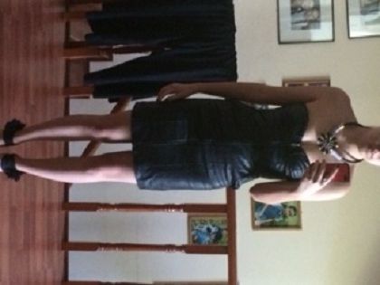 Продам коктейльное кожаное  платье