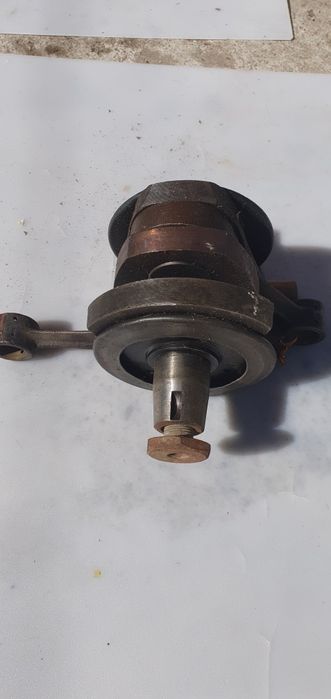 Коленвал мотоцикл "УРАЛ"