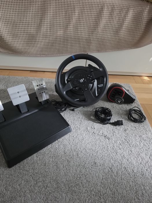 Volan Thrustmaster T300RS GT Edition + schimbător