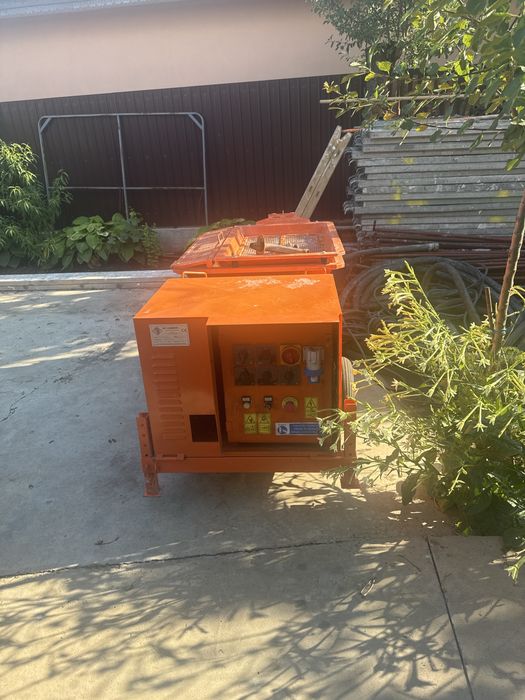 Pompa de tencuit traditional 220v tornado st carpent