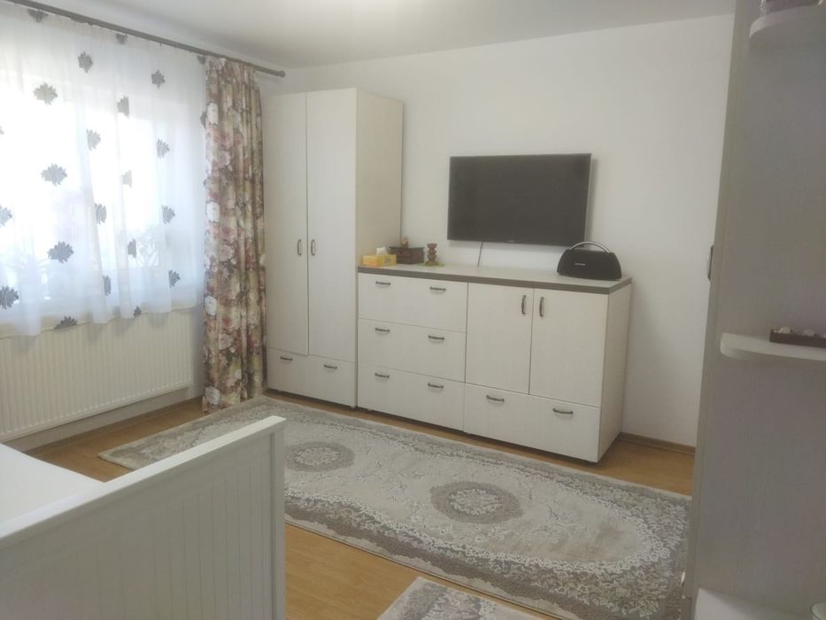 Vânzare apartament 2 camere decomandat Obcini-Suceava