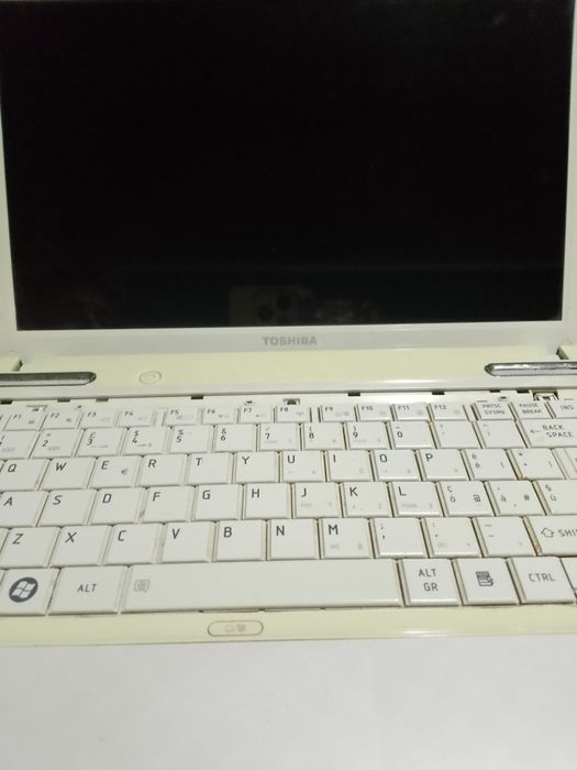 Laptop Toshiba office detalii in descriere!!!