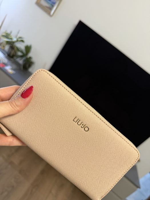 Дамски пиртфейл на Liu Jo