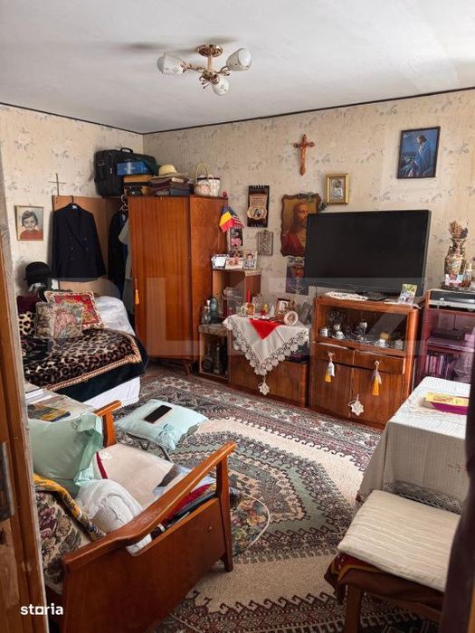 Apartament 2 camere, 34 mp, decomandat, zona George Enescu
