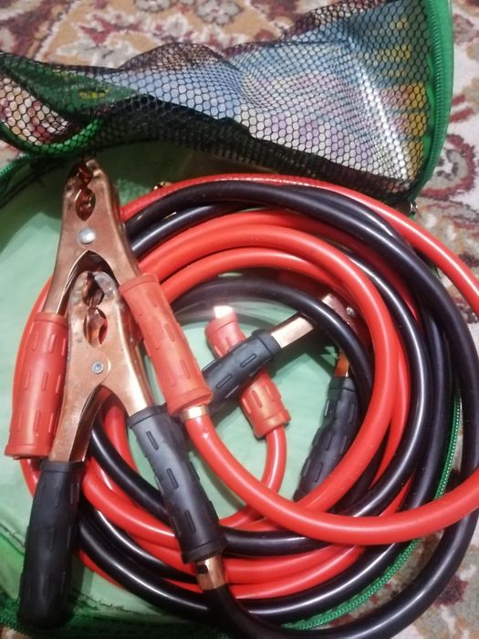 Cablu de pornit mașina