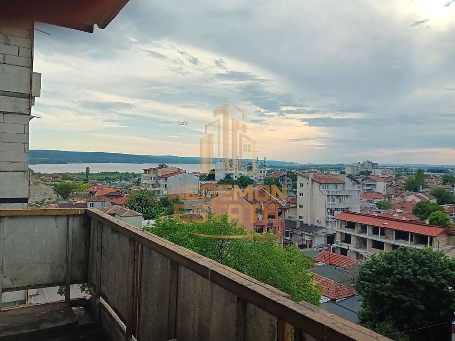 Продава се Тристаен апартамент в Варна, Автогара - 72 кв.м за 1216 €/кв.м - Снимка #5