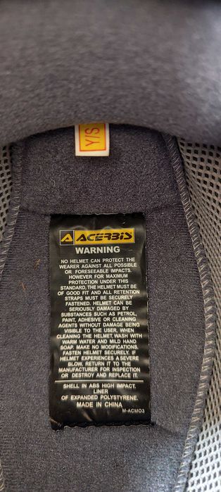 кросова каска Acerbis