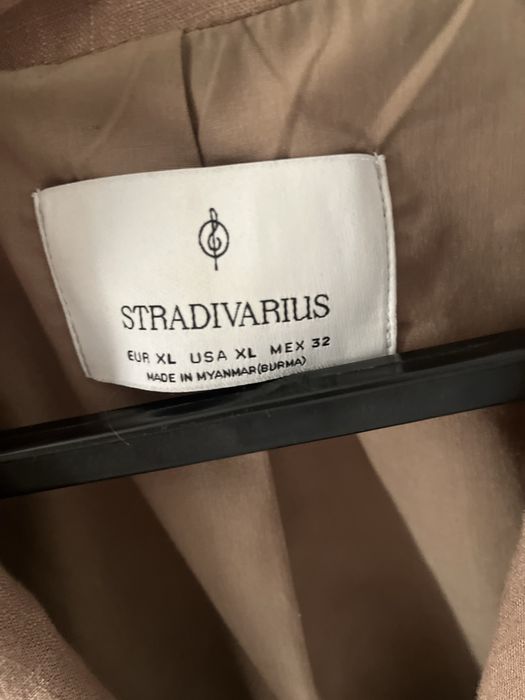 Пиджак Stradivarius
