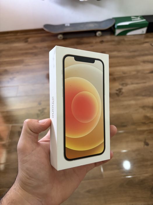 Iphone 12 128gb si accesorii