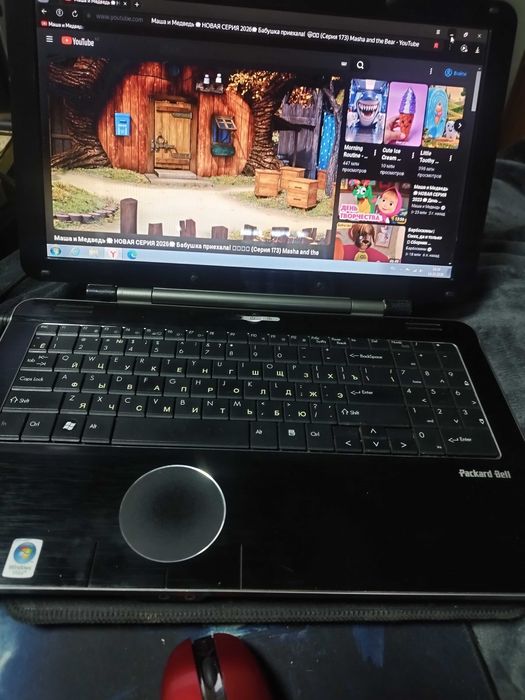 ноут Packard Bell 16" дюймов