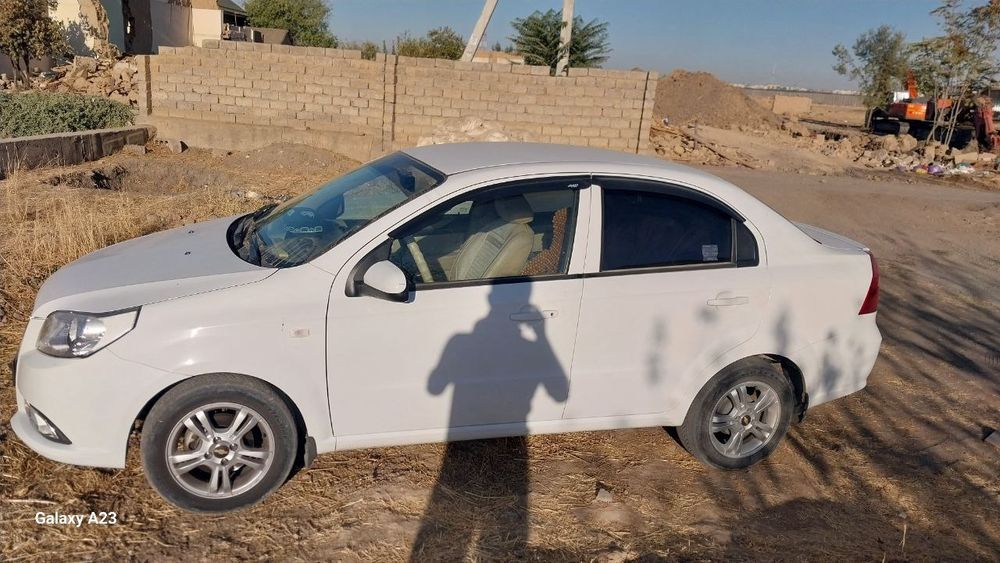 Нехия 3 автомат сотилади