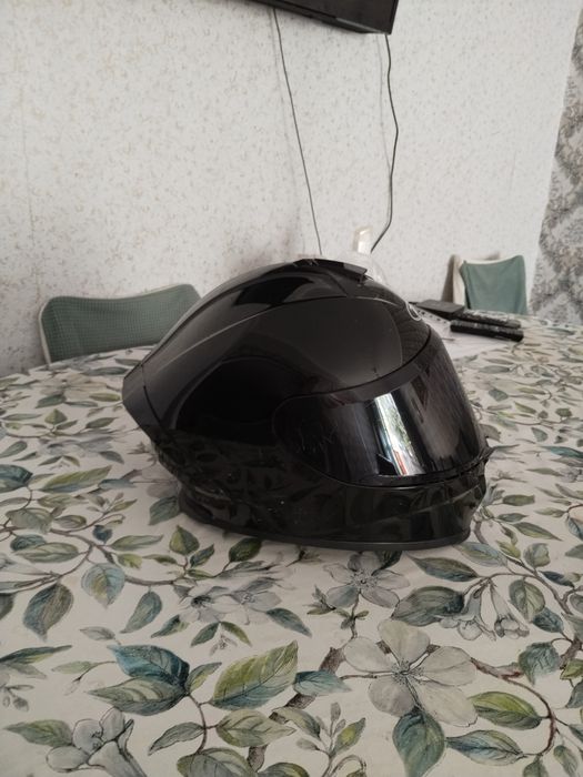 Продам шлем не дорого