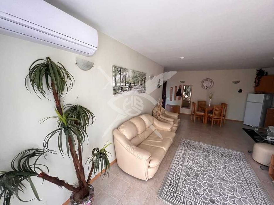 Продава се Двустаен апартамент в к.к. Слънчев бряг - 74 кв.м за 1080 €/кв.м - Снимка #1