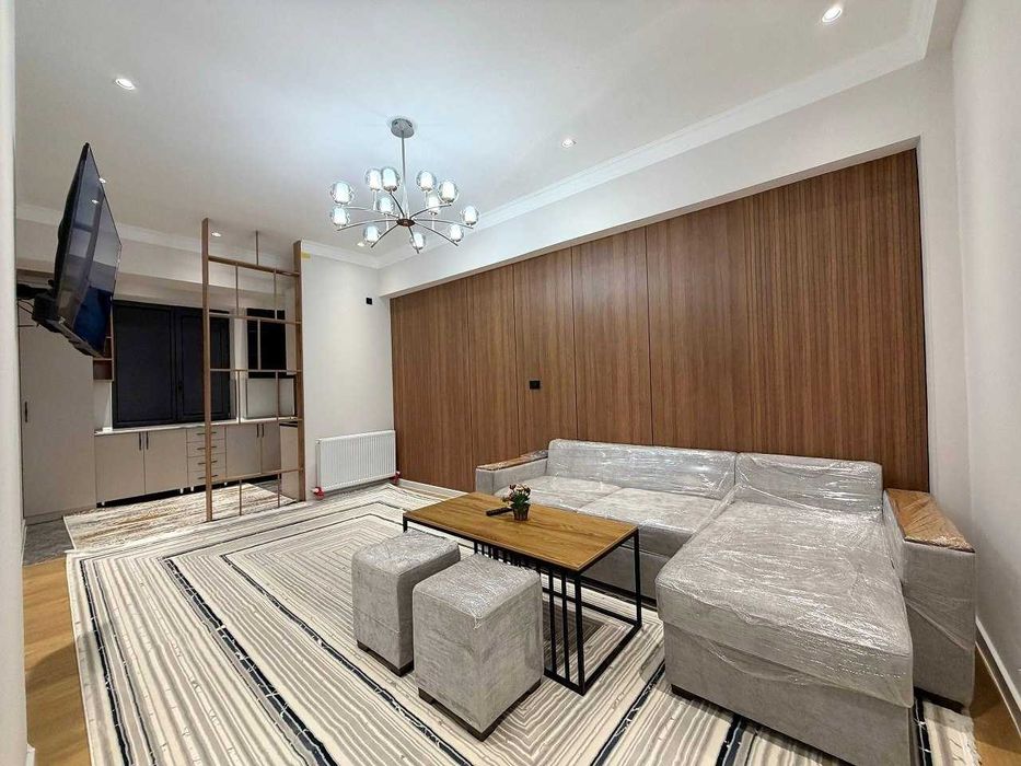 2 комнатная квартира в Новостройке с Лифтом № 3141