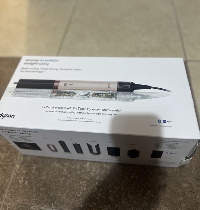 Dyson Airwrap Coanda 2x,pret negociabil,deschis  pentru poze