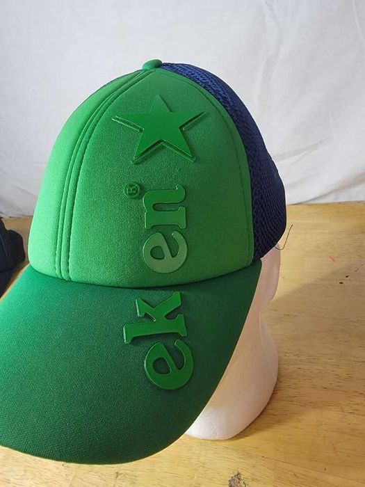 Nou Sapca UEFA Champions League Heineken - ideal cadou