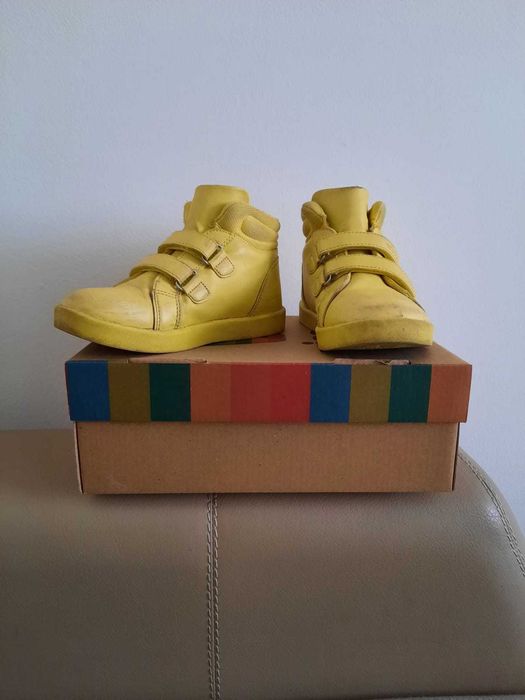 Детская обувь для девочки