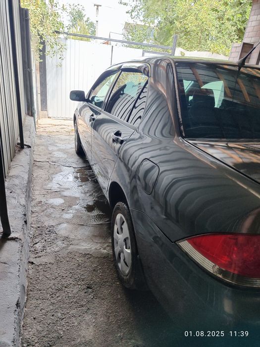 Продам машину Mitsubishi Lancer