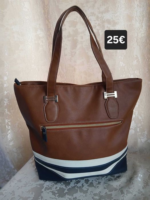 Дамски чанти и ранички!