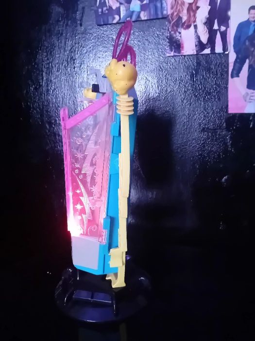 Monster high freaky fusion frankie recharge station