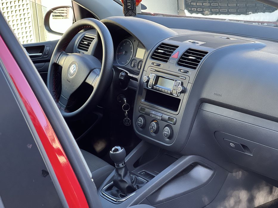 Volkswagen Golf 5   - 2009 -  145.000Km - 1.4MPI - 75CP