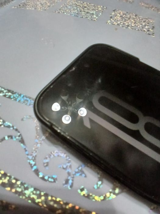 айфон 14 про акб 76%