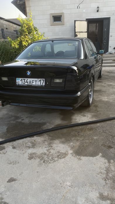Продам Bmw 525 е34