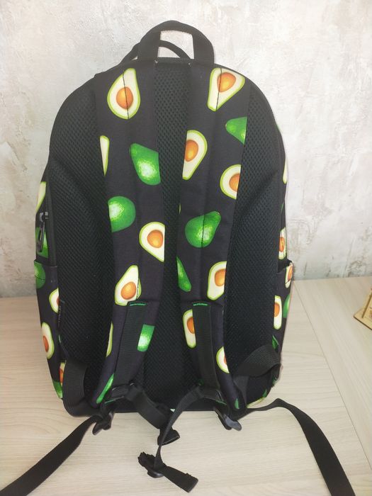 Продам школьный рюкзак