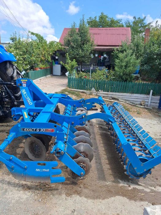 Vand disc cultivator 3m si scarificator alpego 2.5 m