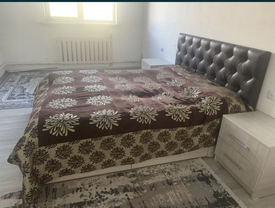 Продам спальный гарнитур