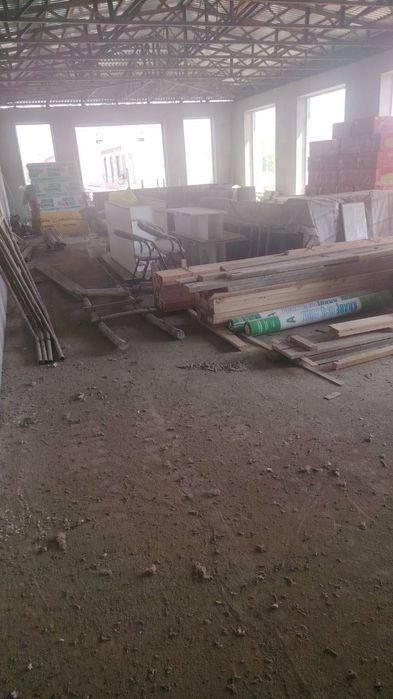 Assalomu alaykum qadrli Ishtixon axli zudlik bilan yer sotiladi