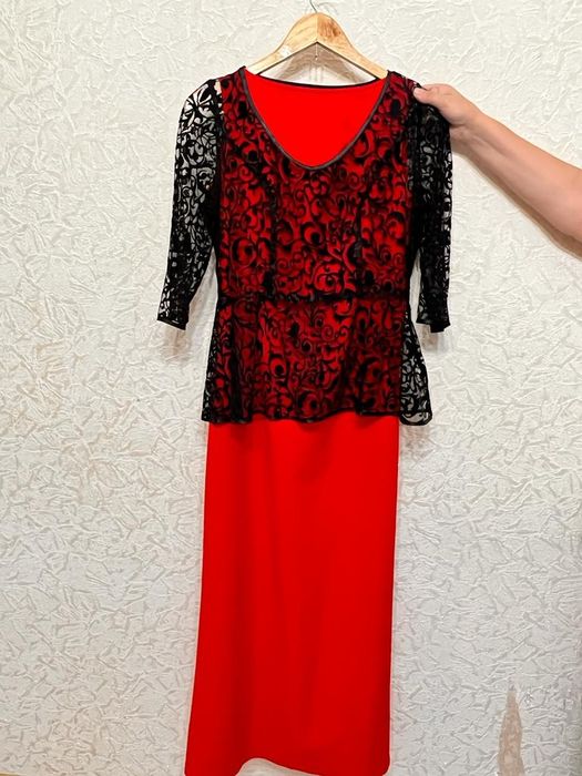 Продам платье нарядное